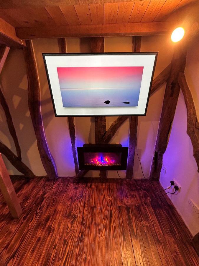Cozy Cottage With Hot Tub! 캐드남 외부 사진